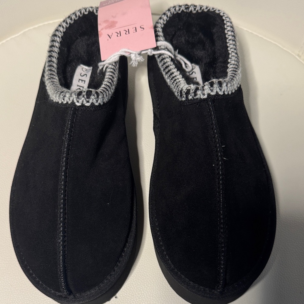 NWT Serra Women’s Black Genuine Suede Platform Clogs - Picture 3 of 6